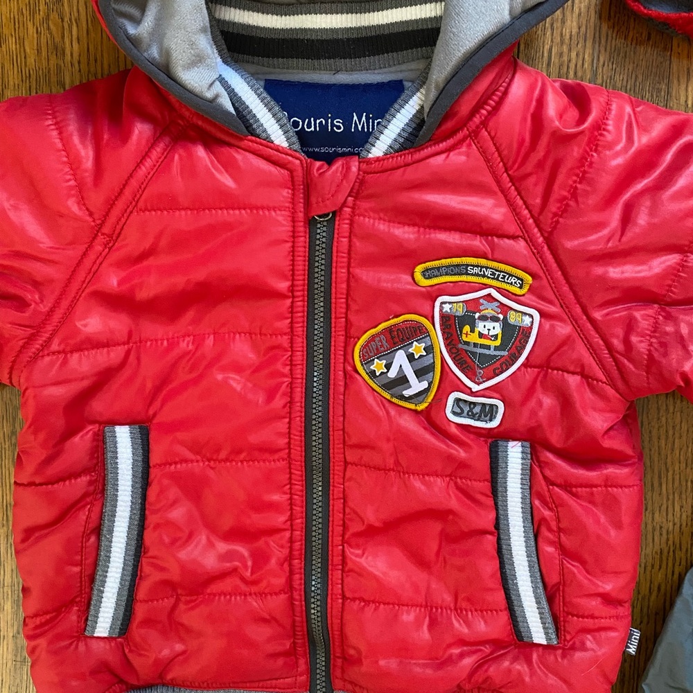 Souris Mini Mid-season Little Boy Red Puffy Coat w/nylon pants and accessories - Picture 2 of 7